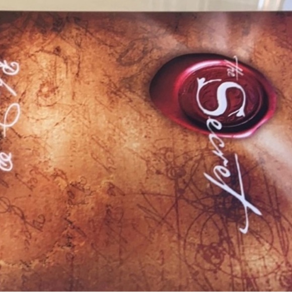 The Secret - Picture 3 of 3